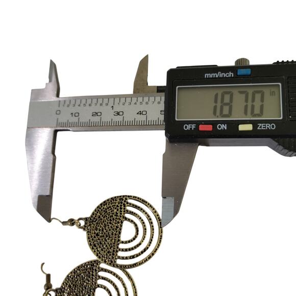 Gold Brass Tone Rainbow Dangle Earrings Textured Boho Drop Jewelry 2" - Picture 11 of 13